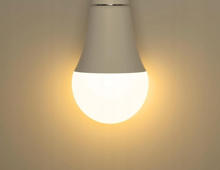 Żarówka LED E27 9,5W 1250lm biała ciepła