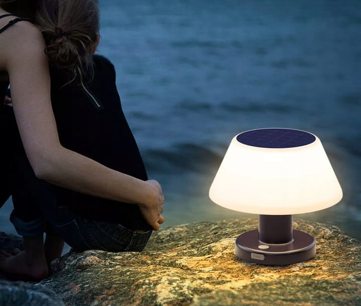 Lampka LED solarna nocna 2w1 stołowa tarasowa do sypialni SuperLED