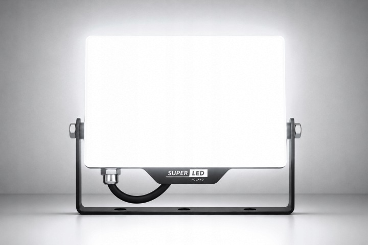 Halogen-Naswietlacz-Lampa-LED-50W-55000-lm-6000K-barwa-zimna-Premium-Marka-SuperLED.jpeg